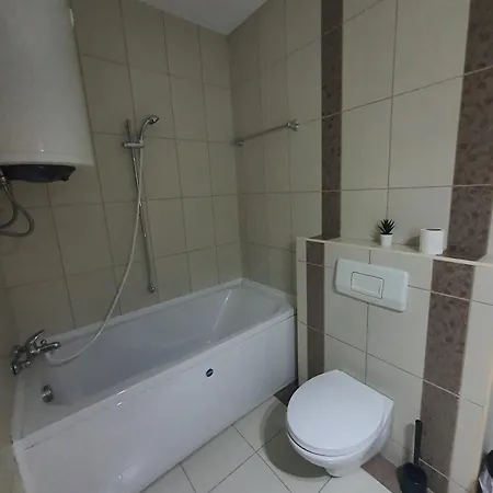 Dejzi - Daisy Апартаменты