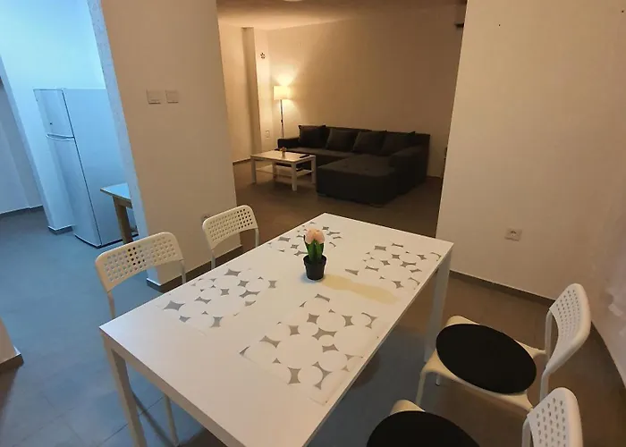 Dejzi - Daisy شقة